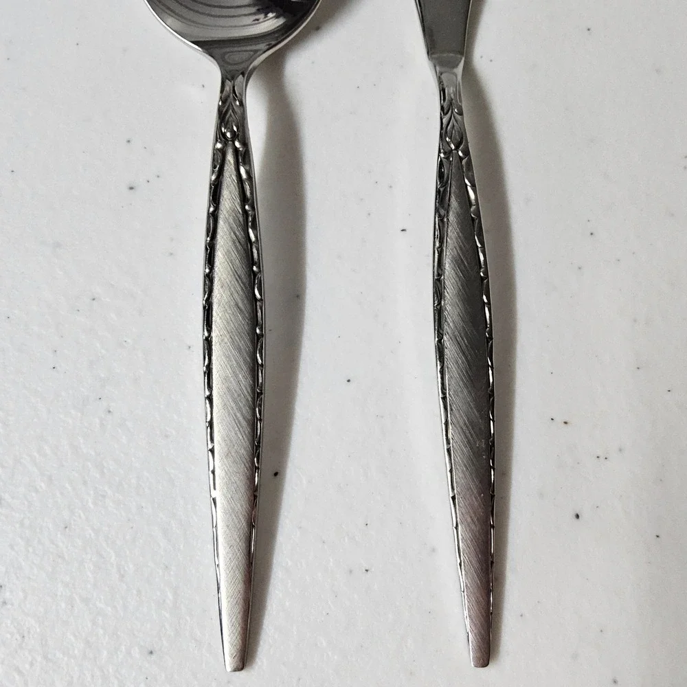Vintage Oneida Community Venetia Stainless Steel Flatware Spoon Butter Knife Set